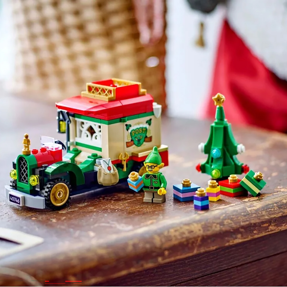 Конструктор LEGO Вантажівка Санти 40746 (123787) - купити за