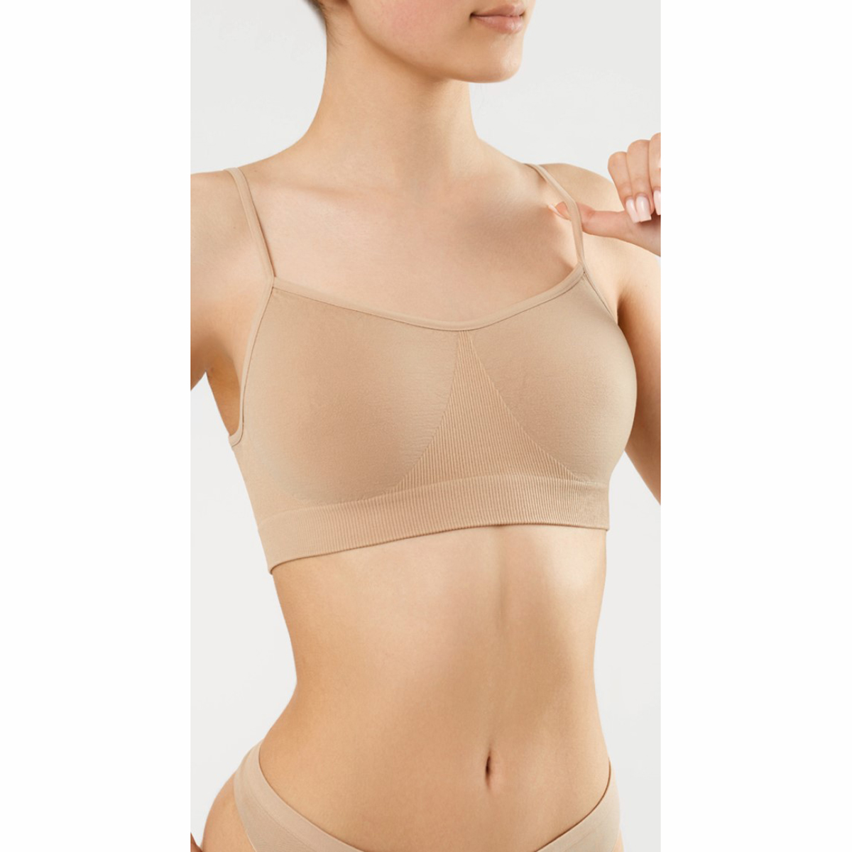 Топ жіночий безшовний на тонких бретельках CAMI TOP кольоровий р