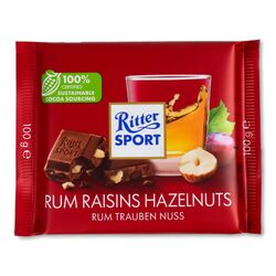 Шоколад молочний Ritter Sport з родзинками, ромом, фундуком 100 г