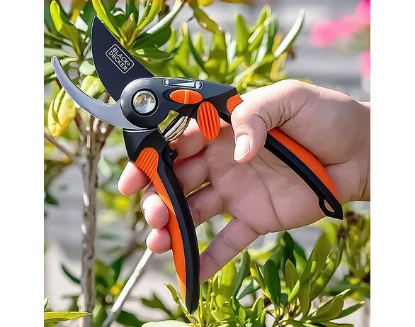Секатор садовий обвідний BLACK+DECKER 21,5 см Аврора картинка 6 ціна