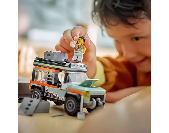 Конструктор LEGO Позашляхова гірська вантажівка 4х4 60447 картинка 8 в інтернет-магазині Аврора