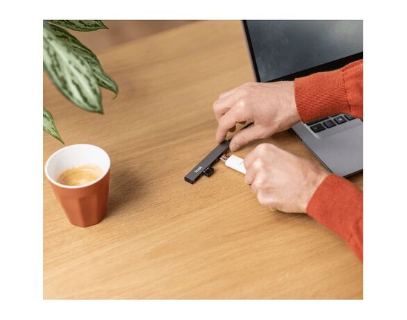 Концентратор мережевий Trust Halyx USB+4USB-А сірий картинка 7 в Аврорі
