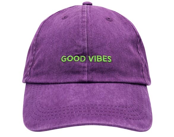 Кепка молодіжна кольорова з вишитим написом Аврора фото